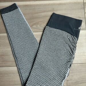 Ryderwear Monochrome Patterned Leggings
